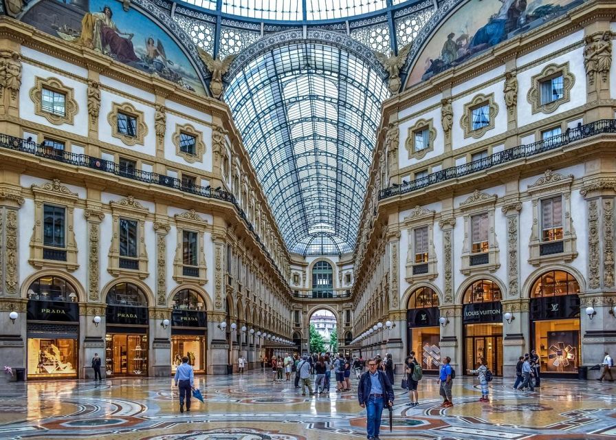 Milan: Cathedral and Terraces Guided Tour with Tickets - Skip-the-line Duomo access: what that saves you