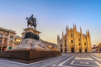 Milan: Duomo & Rooftop Tour with Optional Hop-On Hop-Off Bus - The Basement Stop: Crypt Under the Altar and Carlo Borromeo’s Tomb
