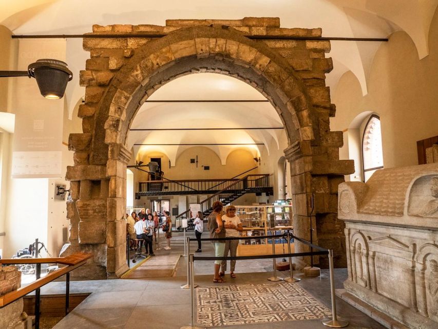 Milan: Duomo, Sforza Castle, and Pieta Guided Tour - Guides, storytelling, and why the English narration matters