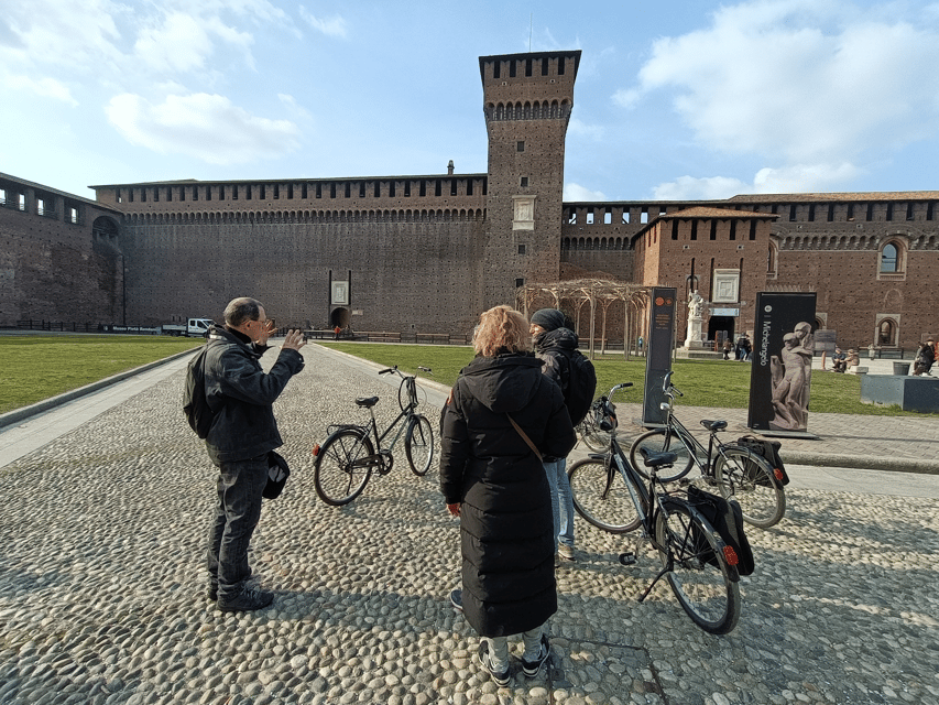 Milan: Guided Bike Tour - Starting at the Cargo Bike Store: Easy to Find, Easy to Settle In