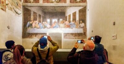 Milan: Guided Tour of Leonardo da Vinci's 'The Last Supper' - The 30–40 minute prep outside: why it makes the mural hit harder
