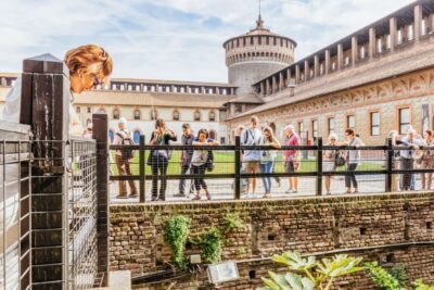 Milan: Guided Walking Tour & Last Supper Visit with Ticket - Skip-the-line Last Supper: fast entry and how to use the 15 minutes