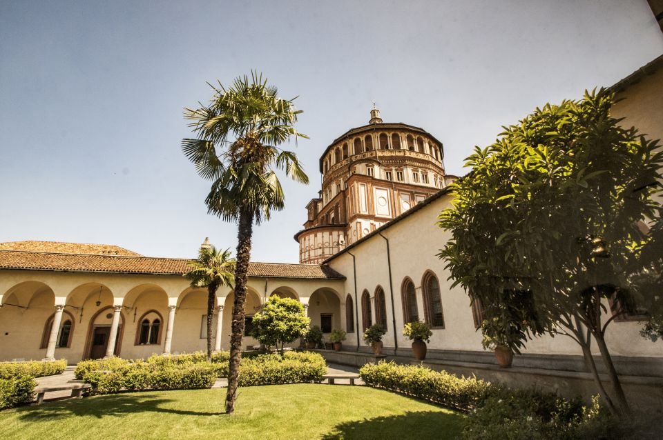 Milan: Guided Walking Tour with Last Supper Skip-the-Line - From ducal power to a hidden square: Sforza Castle and Piazza dei Mercanti