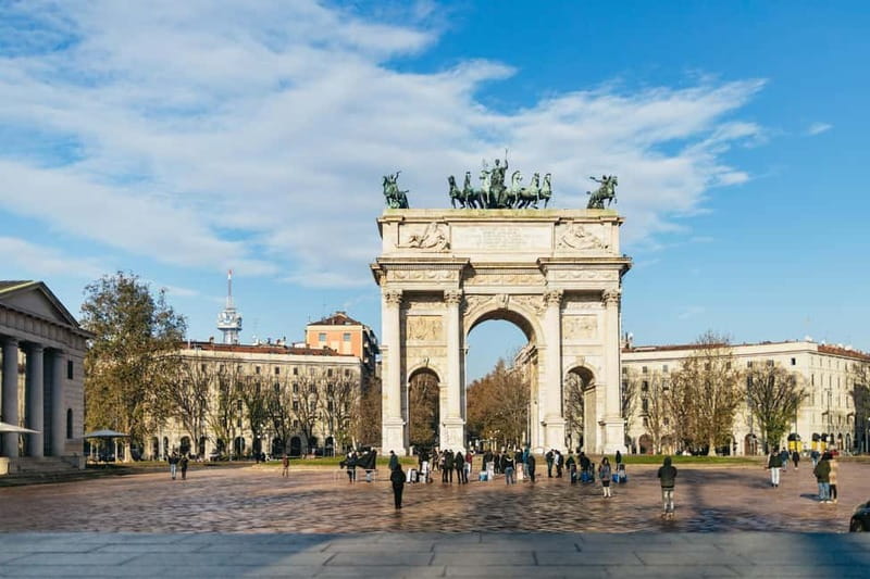 Milan: Hidden Gems Guided Bike Tour - Key things to know before you ride