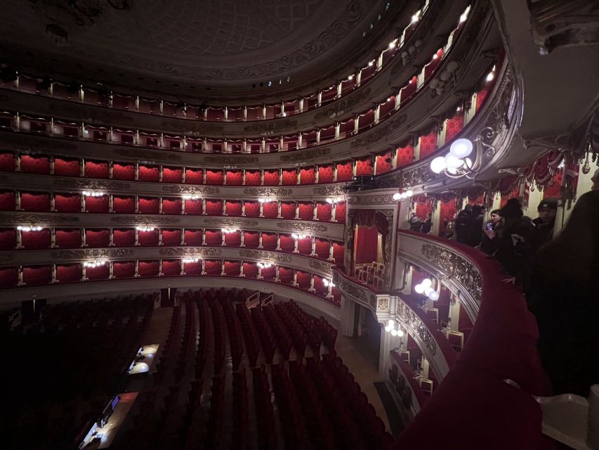 Milan: La Scala Theatre Skip-the-line Guided Tour - Skip-the-line entry: saving time at a famous box-office