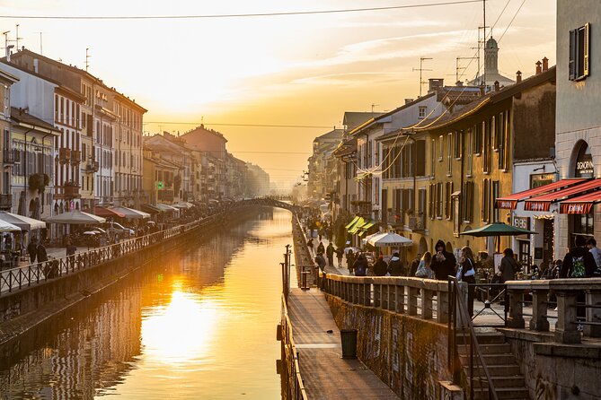 Milan: Navigli Food & Drinks Tour with Eating Europe - Courtyards and washerwomen: Milan’s working life, explained on the walk