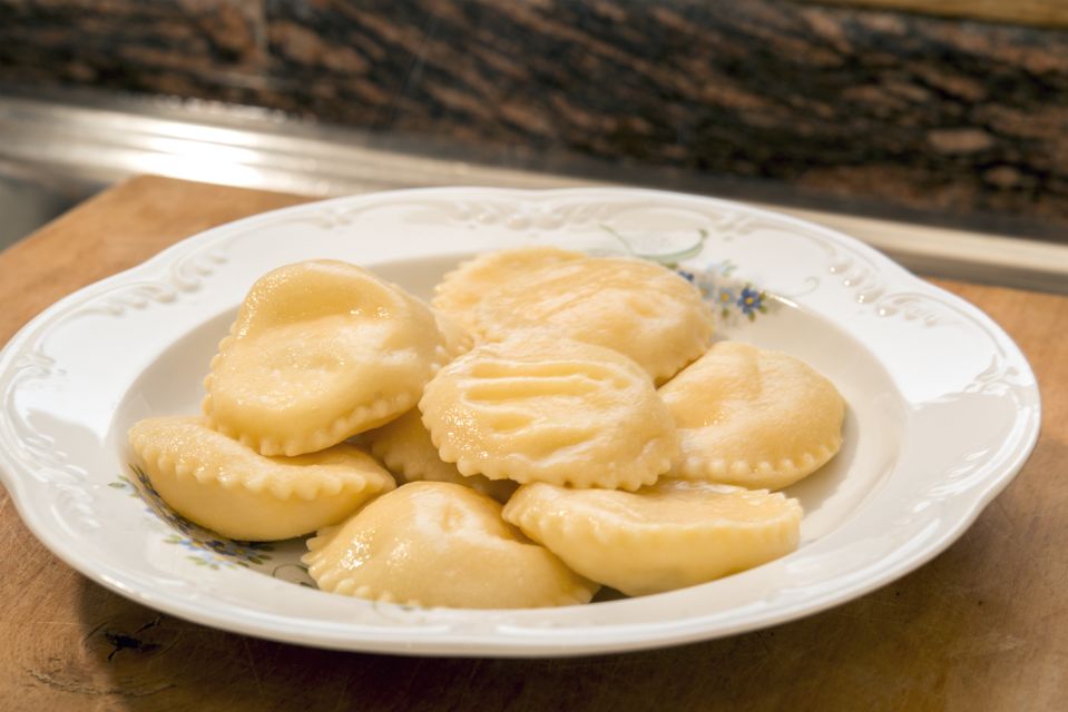 Milan: Pasta and Tiramisu Class at a Local's Home - Why the Home Setting Changes Everything