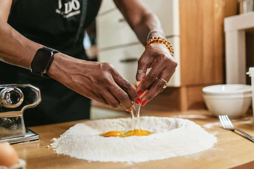 Milan: Pasta & Tiramisu Cooking Class with Premium Products - Who should book this class in Milan
