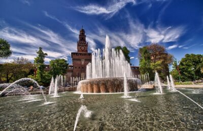 Milan: Sforza Castle and Michelangelo's Pietà Rondanini Tour - Entering the castle: why this guided start is worth it