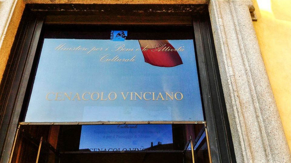 Milan: Skip-the-Line Guided Walk and "The Last Supper" - Sforza Castle viewpoints: variety without the detour