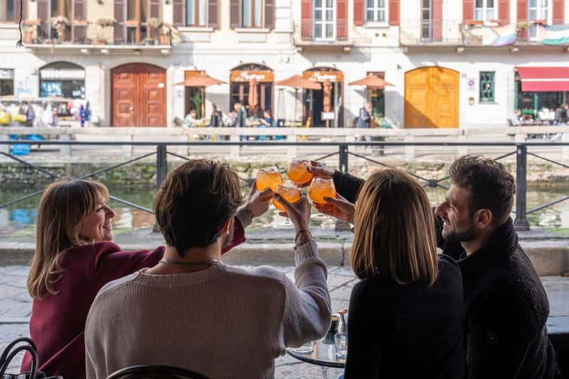 Milan: Sunset Navigli Food & Drinks Tour with a Local - Stop 6: Dessert Finish with Gelato While You’re Still Walking