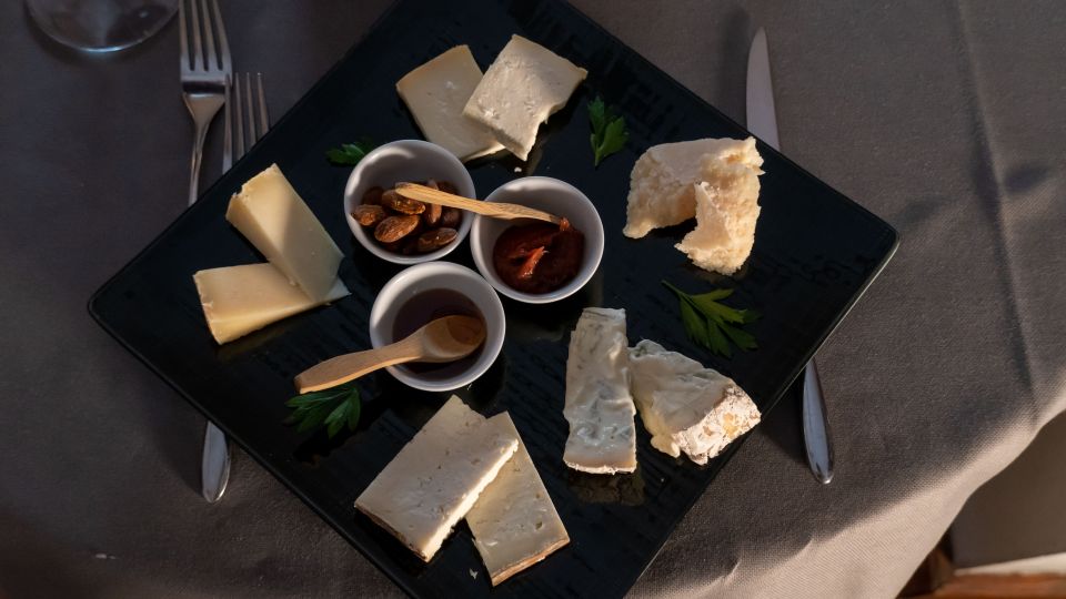 Milan: Wine Tasting Experience in the City Centre - Key things to know before you go
