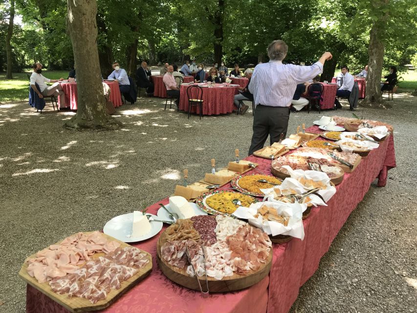 Modena: Balsamic Lunch with Vinegar Cellar Tour and Tasting - The attic barrel tour: what you’ll actually see in the Antica Acetaia
