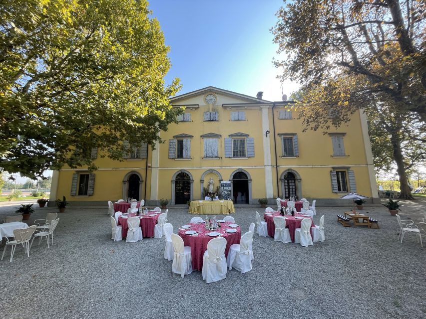 Modena: Balsamic Vinegar Cellar Tour, Tasting & Food Pairing - Entering the Historic Villa Attic: What the Tour Actually Covers