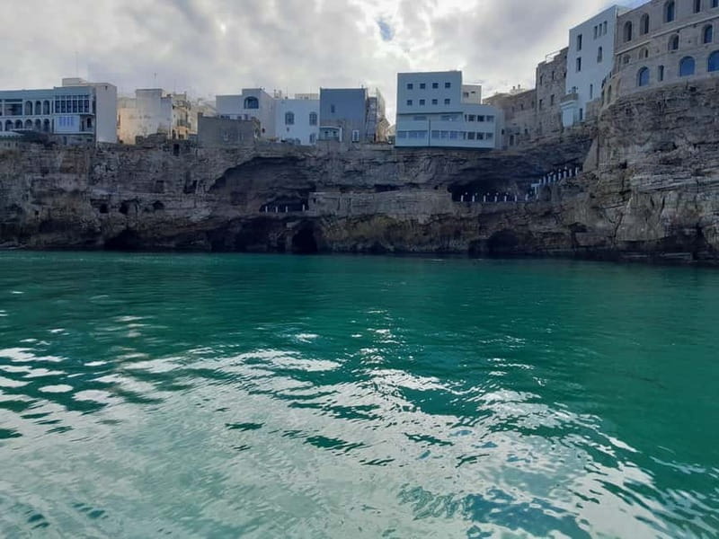 Monopoli: 2.5 Hour Boat Tour to the Polignano a Mare Caves - Comfort, Music, and Seat Choice on the Sun Deck