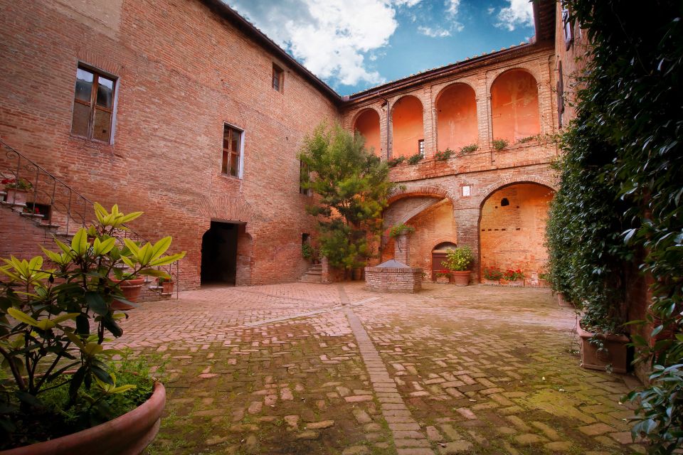 Montalcino: Brunello Wine Tasting & Lunch in a Tuscan Castle - Brunello-Style Tasting: How the 3 Wines Fit Together