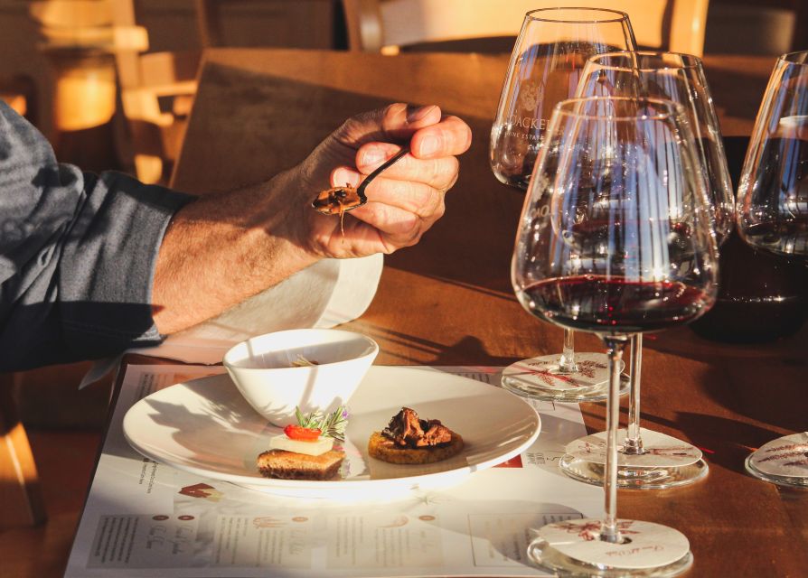 Montalcino: Guided Winery Tour & Gourmet Food Tasting - Where you start at Corte Pavone, and how to find it
