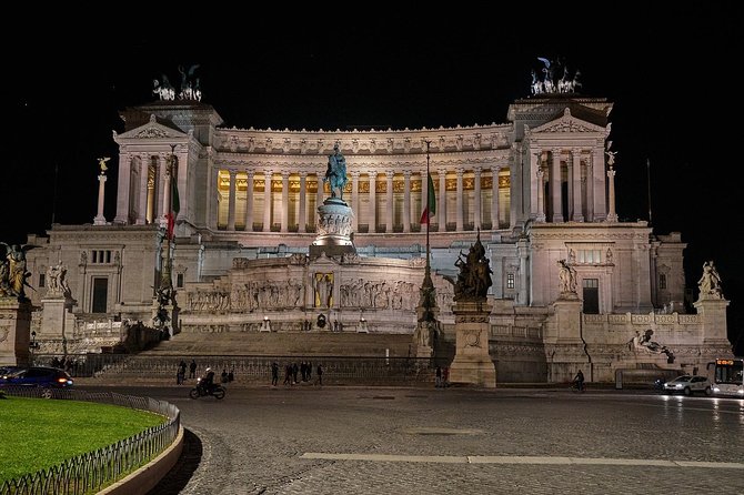 Moonlight Rome: Night Walking Tour of Roman Highlights - Nighttime Pantheon: Hadrian’s dome and what it means