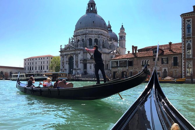Morning Walking Tour of Venice with Gondola Ride - Morning Venice on Foot: Starting at Calle Larga de l’Ascensione