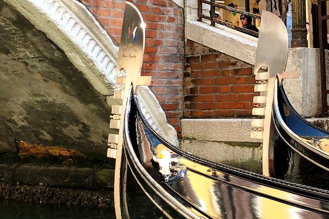 Morning Walking Tour of Venice with Gondola Ride - The 30-Minute Gondola Ride: What You Get (and What You Don’t)
