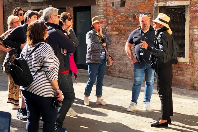 Morning Walking Tour of Venice with Gondola Ride - Canal Grande Stop: Getting Oriented on Venice’s Main Waterway
