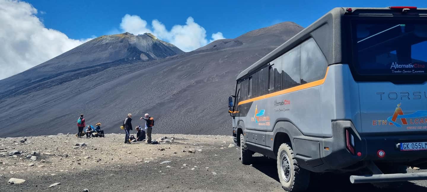 Mount Etna: Ascent to 2800m by 4x4 - What About the Weather Up There: Cold, Wind, and Possible Snow