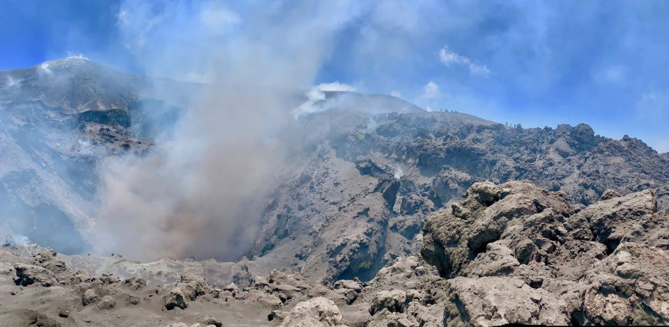 Mount Etna: Central Crater Guided Hike for Advanced Hikers - Trek difficulty: why the downhill is harder than the climb