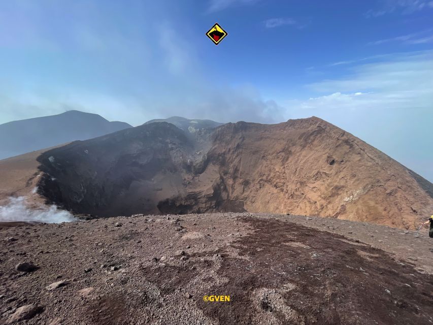 Mount Etna: Central Crater Guided Hike for Advanced Hikers - Gear provided by the guide vs what you should pack anyway