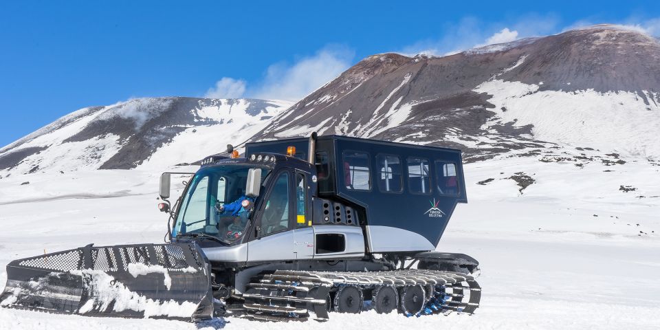 Mount Etna: Roundtrip Cable Car and 4x4 Bus Ticket - Cable car to 2,500 m: the “easy altitude gain” part