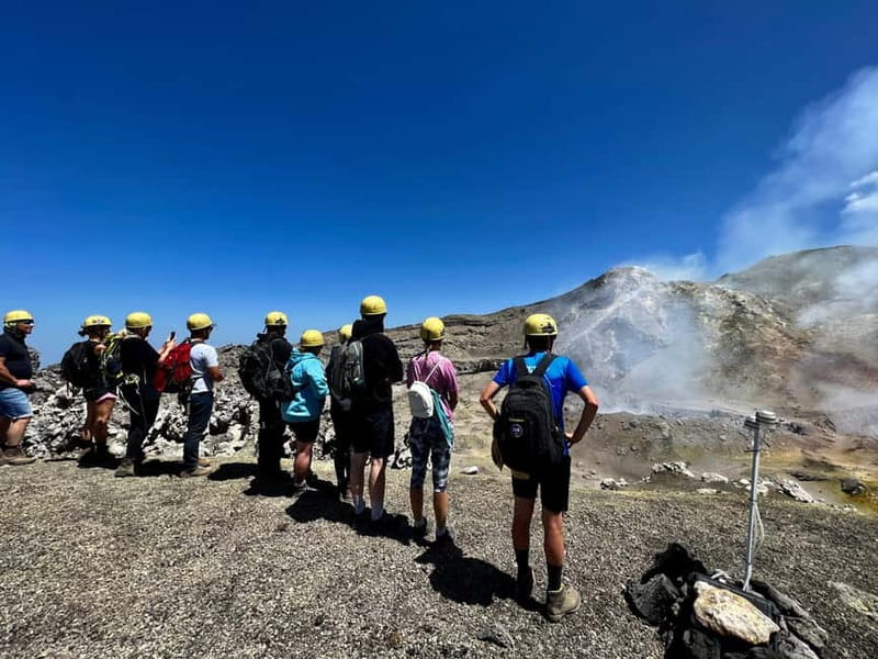 Mount Etna: Summit Trekking Tour - Break Time and Picnic Moment: Reset at Altitude (About 1.5 Hours)