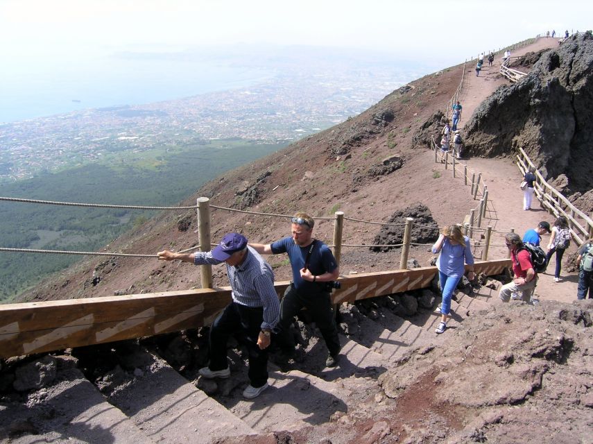Mount Vesuvius 4-Hour Volcano Tour with Wine Tasting - Choosing your route: Crater Path or Valley of Hell