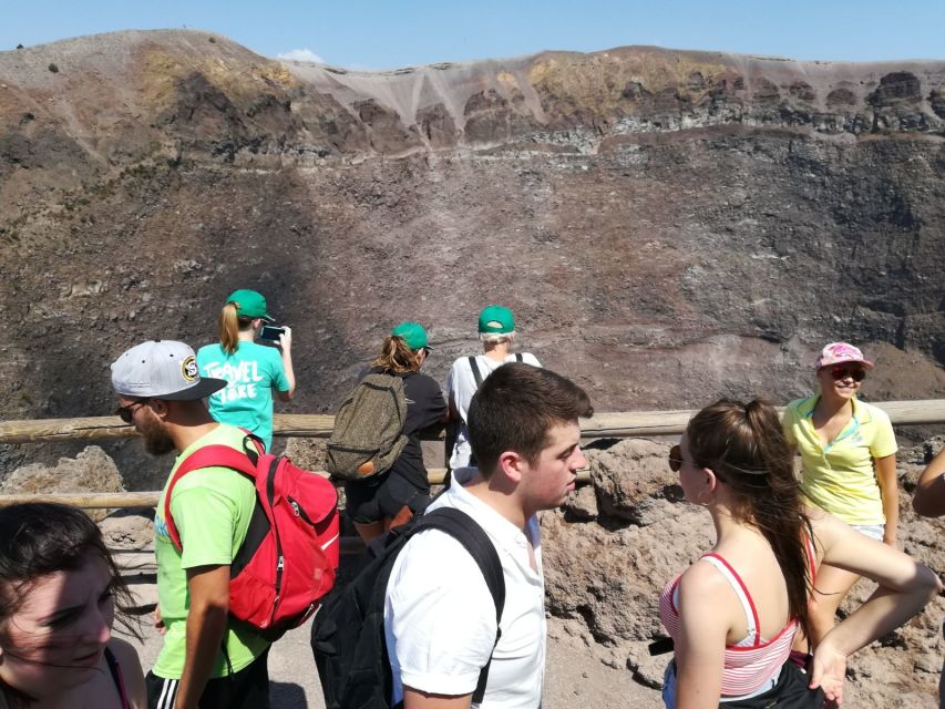Mount Vesuvius 4-Hour Volcano Tour with Wine Tasting - Timing and comfort: what to pack so you’re not miserable