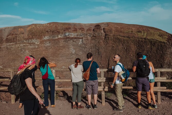 Mount Vesuvius Tour from Pompeii Led by an Expert Guide - What the guide actually does on the mountain