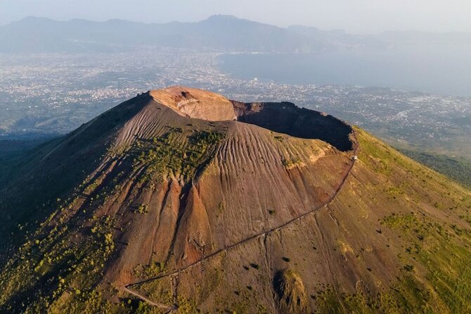 Mount Vesuvius Tour from Pompeii Led by an Expert Guide - Summit time: crater area and Naples Bay views
