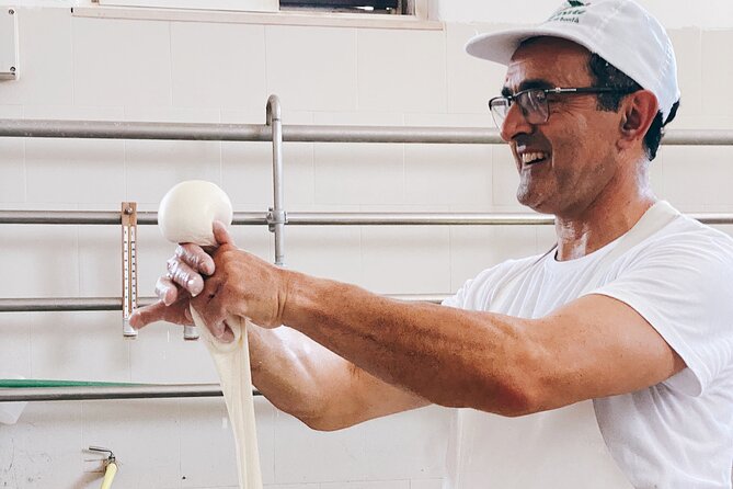 Mozzarella Experience - Cheese Tour and tastings to Masseria Fragnite - Masseria Fragnite: more than a cheese stop