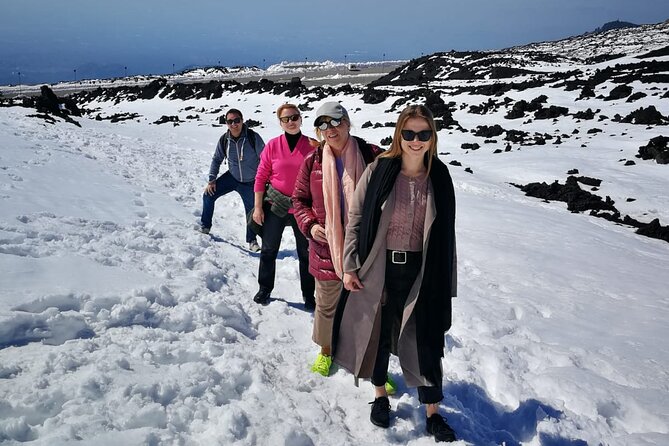 Mt. Etna and Taormina village full day tour from Catania - Meeting at 8:30 and getting to Etna: what the small group means