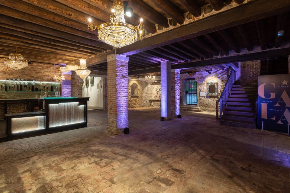 Murano: Glass Blowing Demonstration with Optional Drinks - Should you book this Murano glass demo?