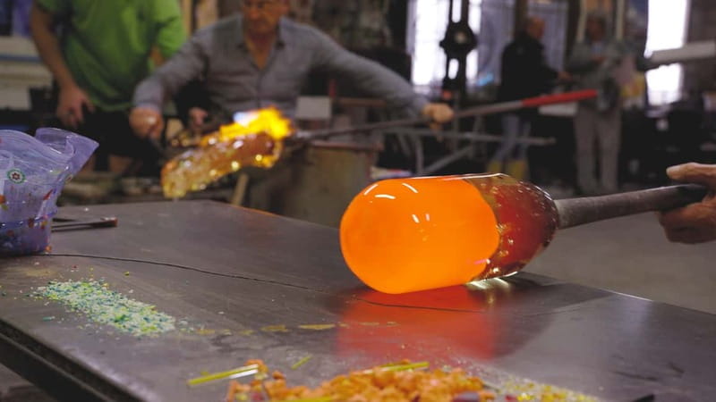 Murano: Glass Blowing Experience at Gino Mazzuccato Factory - Who this Murano glass blowing experience suits best