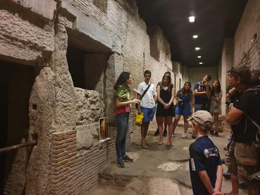 Naples: City Walking Tour w/ Underground Roman Ruins Ticket - Castel Nuovo and the Royal-Linked Landmarks