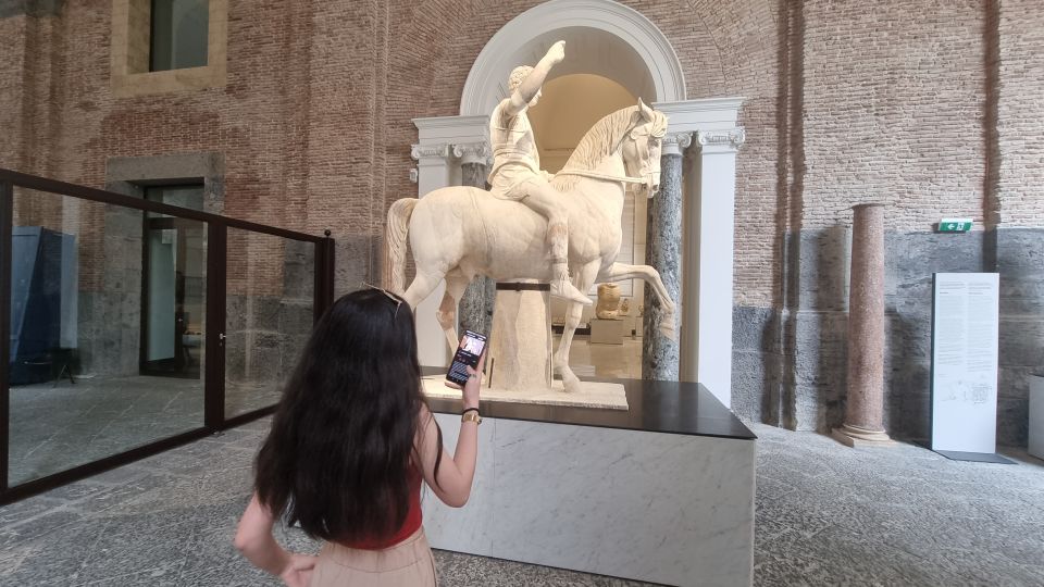 Naples: National Archaeological Museum audio guide - Greek and Roman scenes: Alexander vs. the Persian king