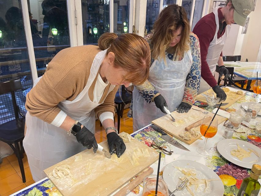 Naples: Pasta Cooking Class with Tiramisù and a Drink - Where the class happens in Naples: Restaurant San Carlo 17