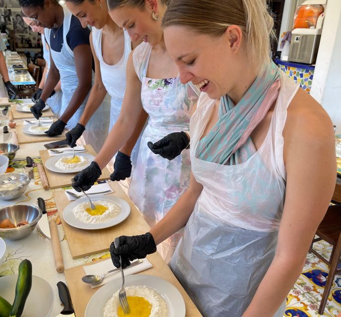 Naples: Pasta Cooking Class with Tiramisù and a Drink - Who should book this class (and who should skip it)