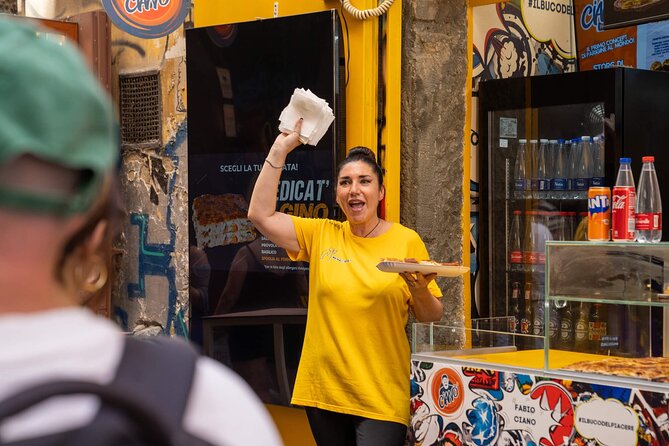 Naples Pizza & Drinks Tour: A Slice of Naples with Eating Europe - Palazzo Venezia: spritz, art, and a hanging garden pause