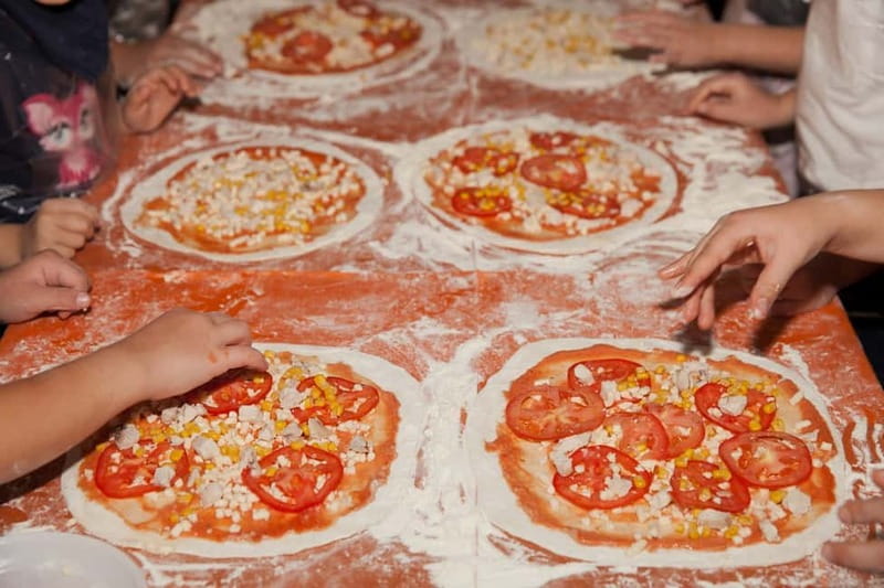 Naples: Premium Pizza-Making Class at a Pizzeria - Staglio and Panetti: The Dough-Handling Step You’ll Remember