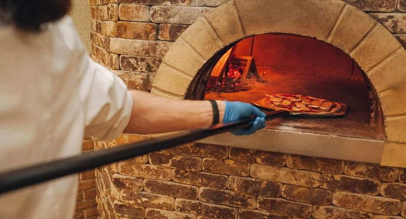 Naples: Premium Pizza-Making Class at a Pizzeria - The Sweet Finish: Fried Dough Bites with Chocolate Spread (Plus Limoncello)