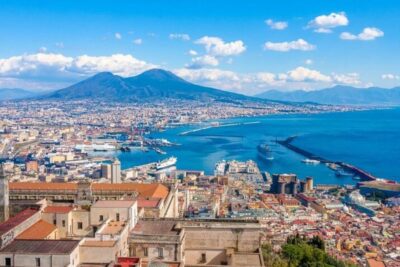 Naples: Private custom tour with a local guide - Meeting your local guide and setting expectations fast