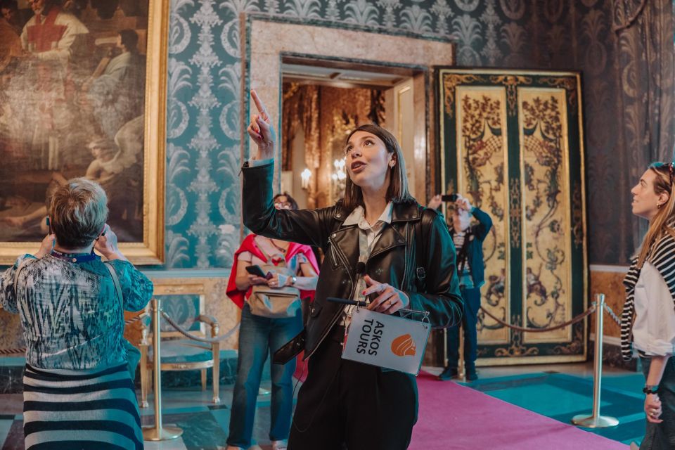 Naples: Royal Palace and Monumental Area Small Group Tour - Pacing, weather reality, and comfort tips that actually help