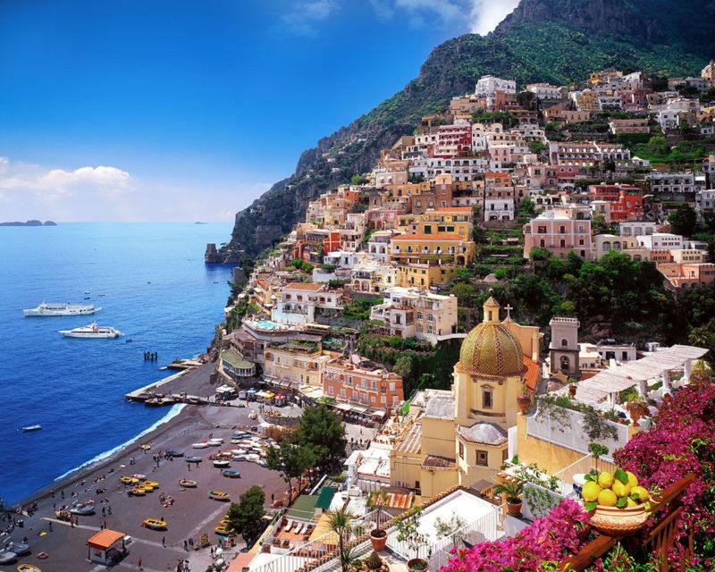 Naples/Sorrento/Positano: Private Amalfi Coast Tour by Vespa - Optional Emerald Grotto: when you want the light show