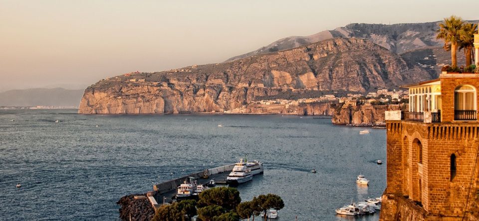Naples/Sorrento/Positano: Private Amalfi Coast Tour by Vespa - Who rides the Vespa: you as passenger, guide as pilot