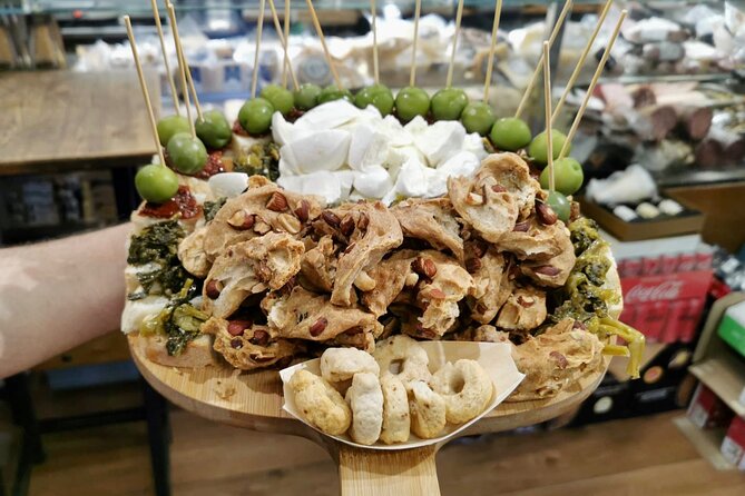 Naples Street Food Tour: Discover Local Flavors with Expert Guide - Key highlights at a glance